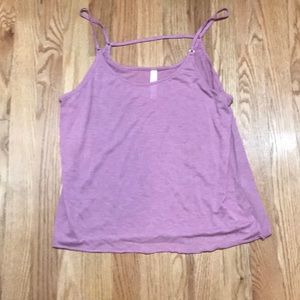 I am going to be selling a t-shift